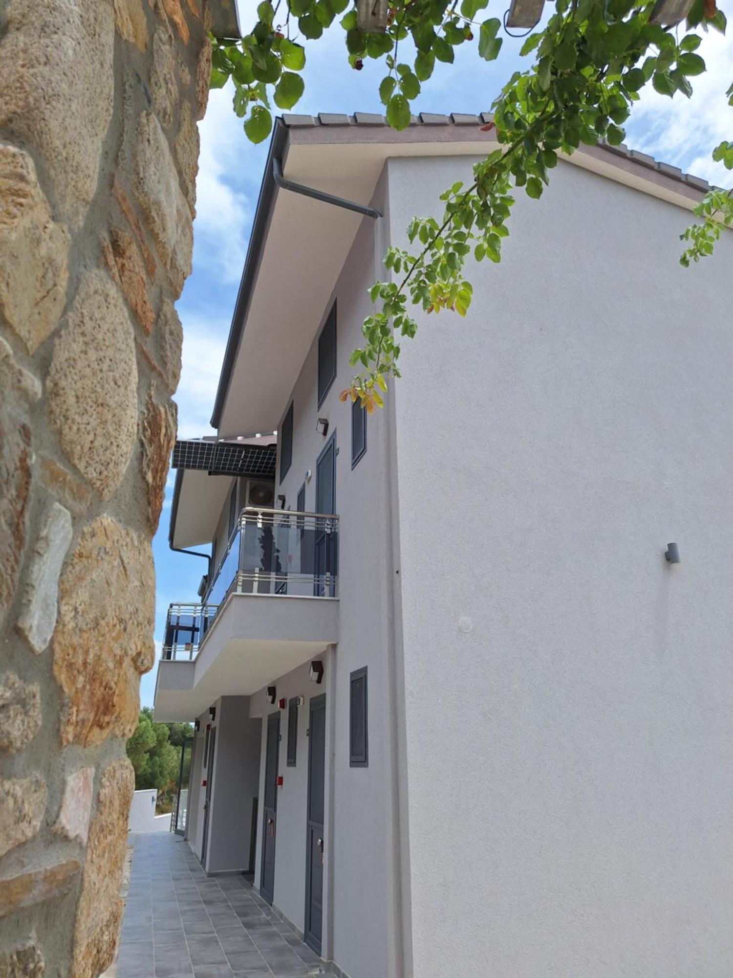 Sarti Thea Hotel Ngoại thất bức ảnh